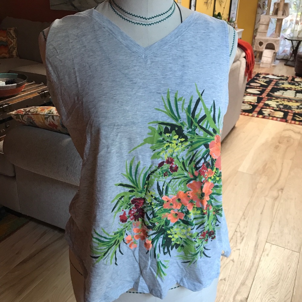 Women’s NWT Merona Floral-Print Tanktop